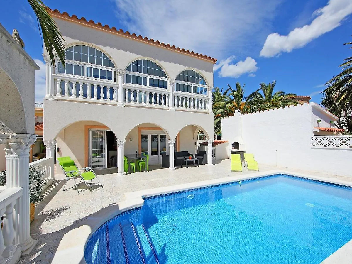 Holiday Home Requesens By Interhome エンプリアブラバ